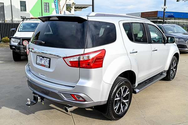 2021 Isuzu MU-X LS-T