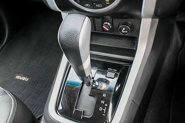 2021 Isuzu MU-X LS-T