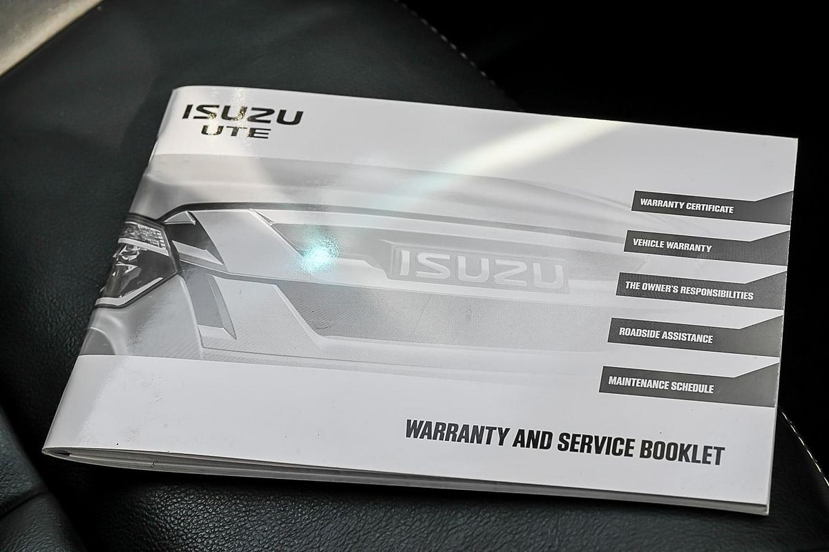2021 Isuzu MU-X LS-T