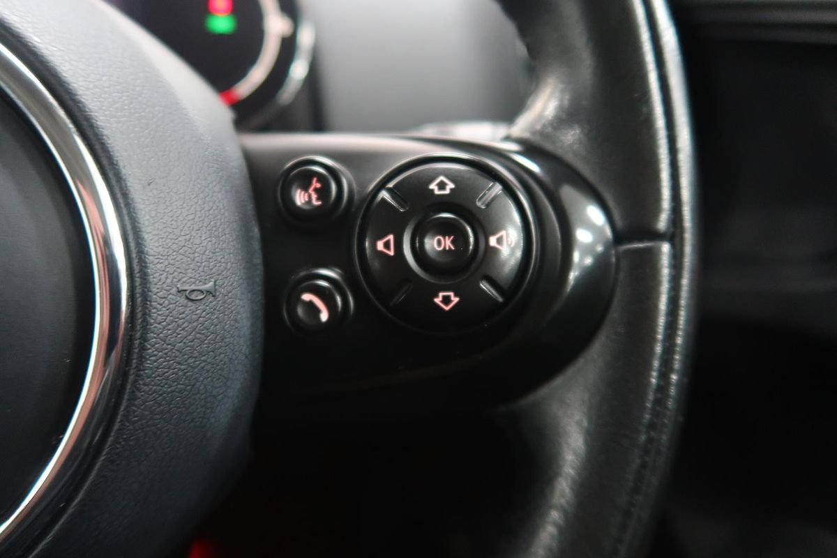 2021 MINI Countryman Cooper Classic F60 LCI