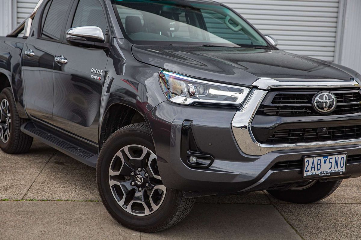2023 Toyota Hilux SR5 GUN126R 4X4