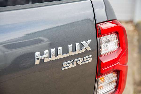 2023 Toyota Hilux SR5 GUN126R 4X4