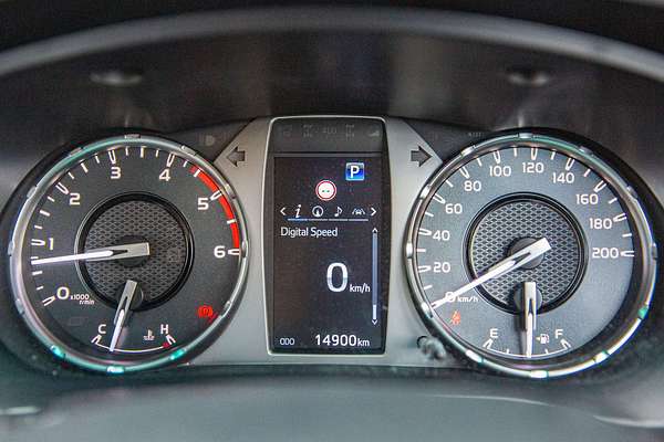 2023 Toyota Hilux SR5 GUN126R 4X4
