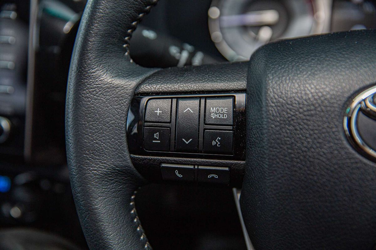 2023 Toyota Hilux SR5 GUN126R 4X4