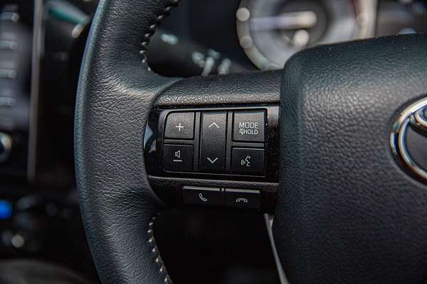 2023 Toyota Hilux SR5 GUN126R 4X4