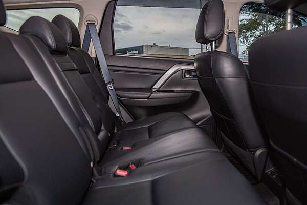 2022 Mitsubishi Pajero Sport GLS QF