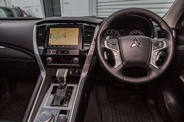 2022 Mitsubishi Pajero Sport GLS QF