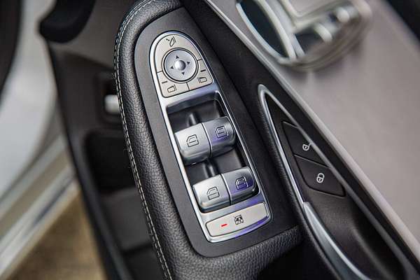 2018 Mercedes-Benz C-Class C300 W205
