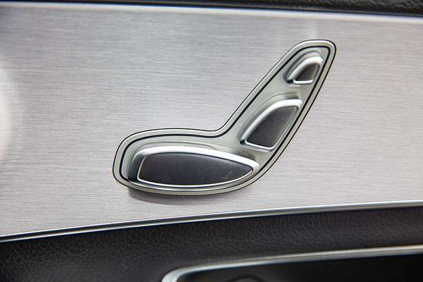 2018 Mercedes-Benz C-Class C300 W205