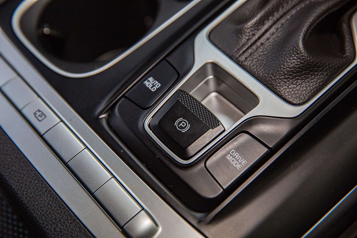 2021 Kia Carnival S KA4