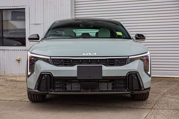 2025 Kia K4 GT-Line CL4m