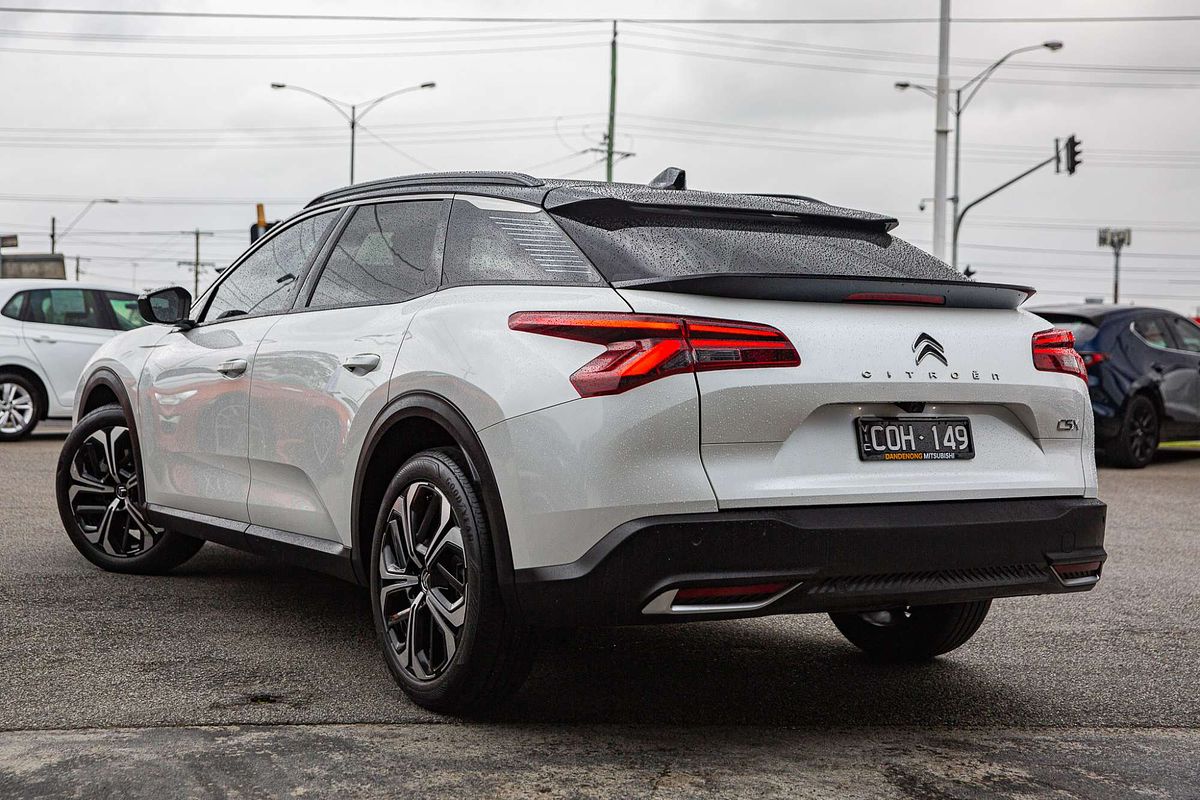 2022 Citroen C5 X Shine E43