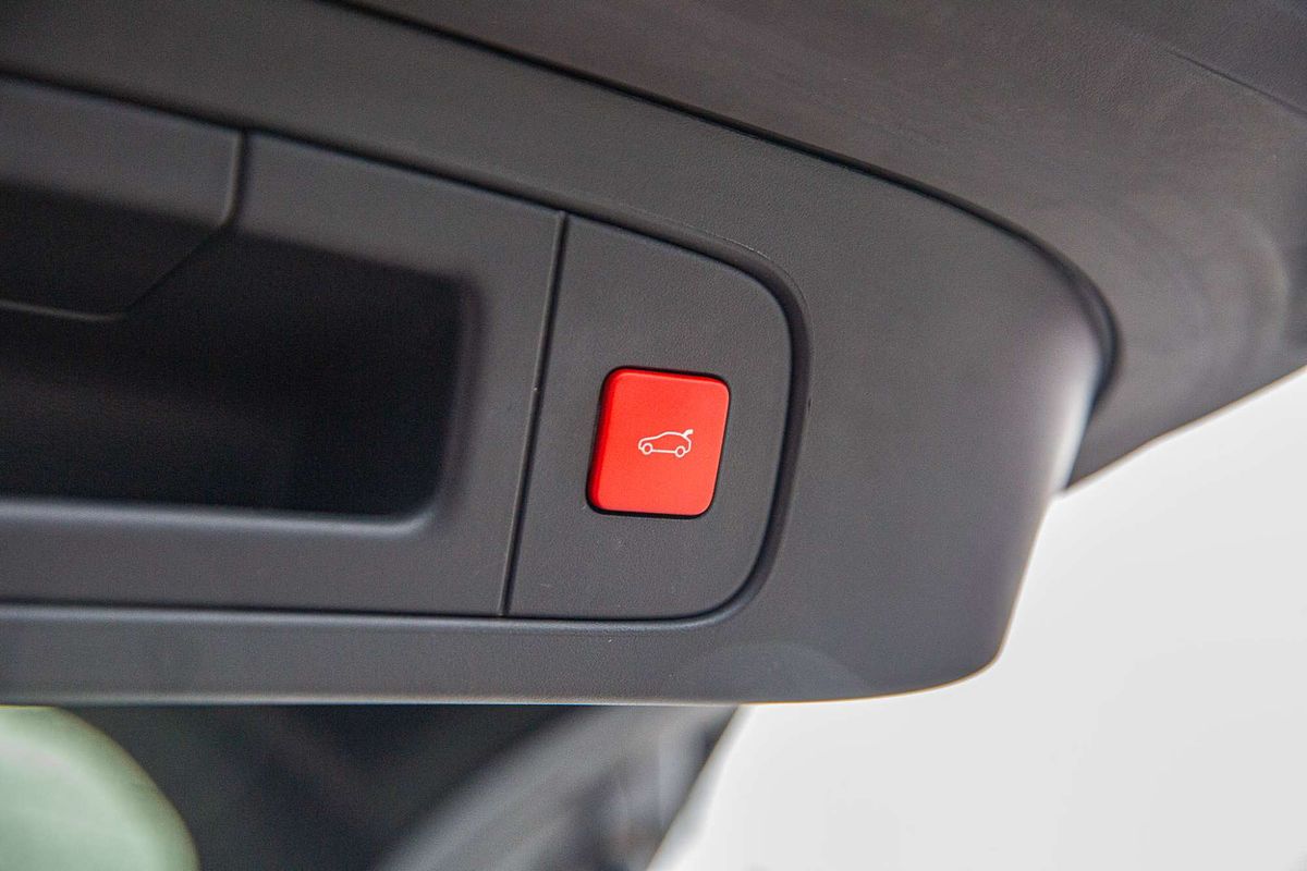 2022 Citroen C5 X Shine E43