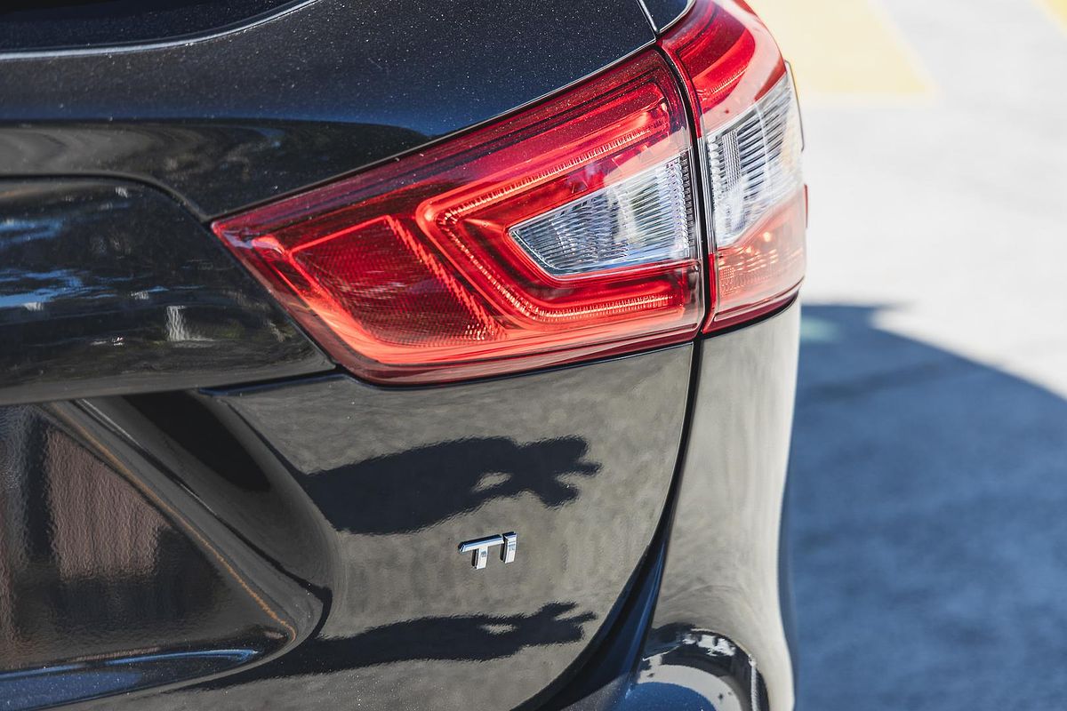 2015 Nissan QASHQAI Ti J11