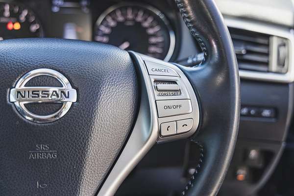 2015 Nissan QASHQAI Ti J11