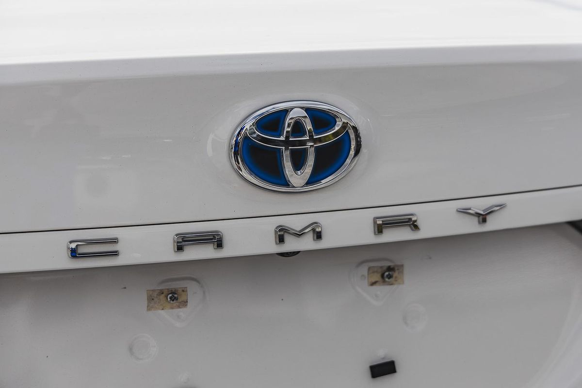 2023 Toyota Camry Ascent AXVH70R