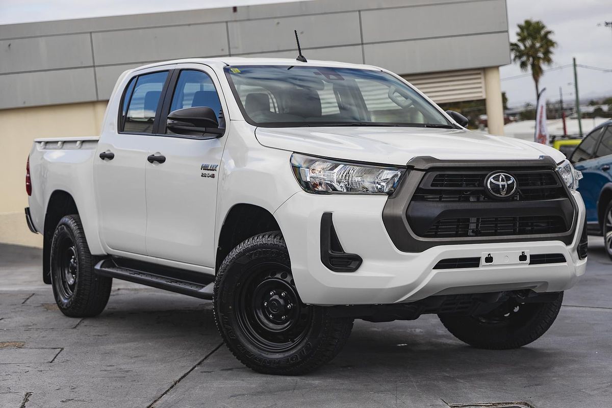 2020 Toyota Hilux SR GUN126R 4X4