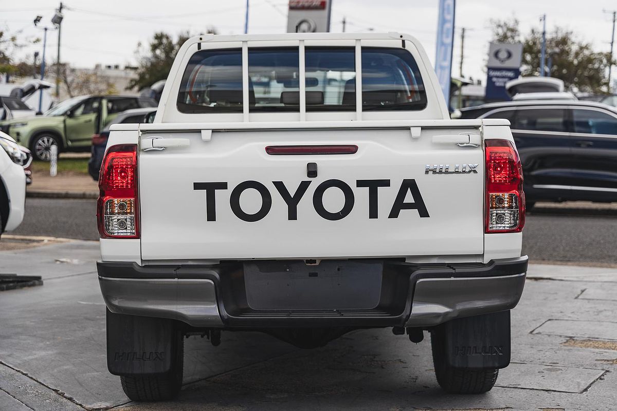 2020 Toyota Hilux SR GUN126R 4X4