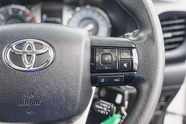 2020 Toyota Hilux SR GUN126R 4X4
