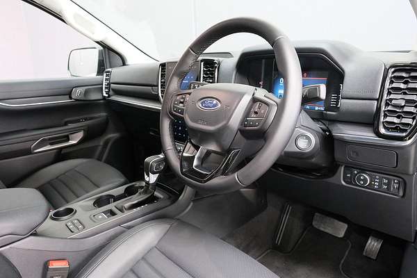 2025 Ford Everest Sport 2.0L