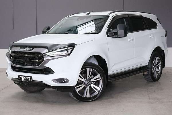 2023 Isuzu MU-X LS-T
