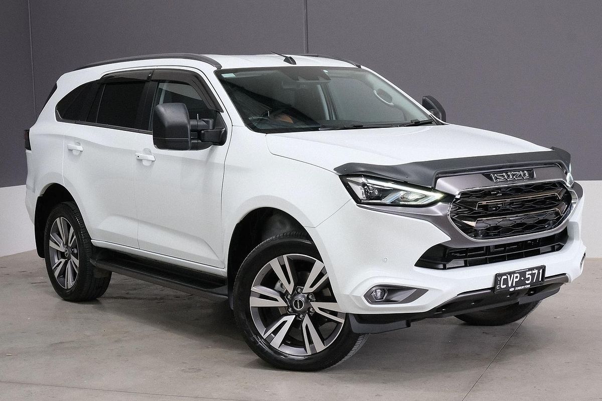2023 Isuzu MU-X LS-T
