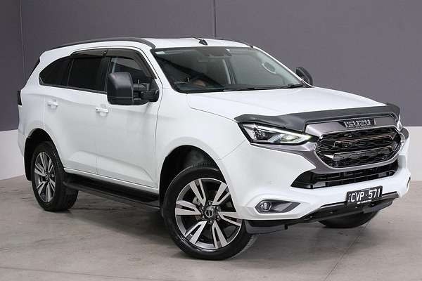 2023 Isuzu MU-X LS-T