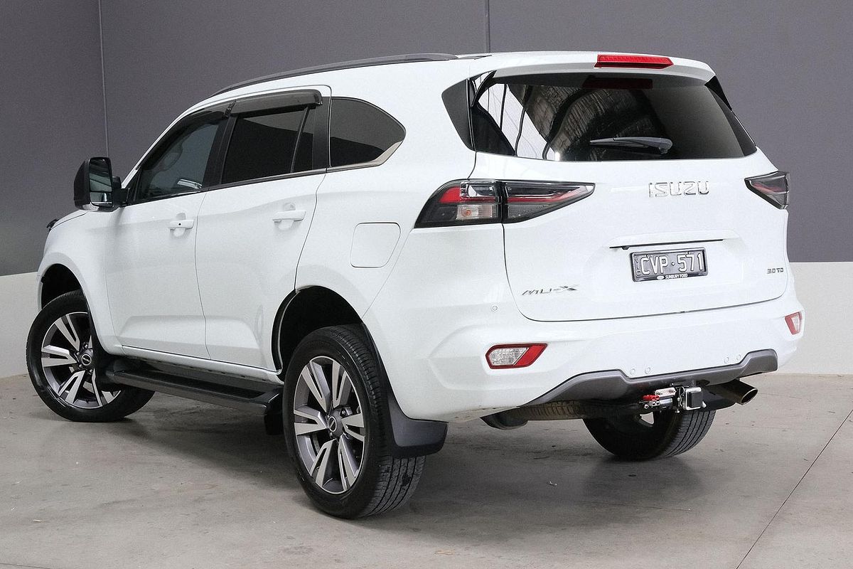 2023 Isuzu MU-X LS-T
