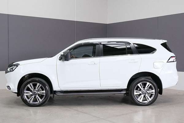2023 Isuzu MU-X LS-T