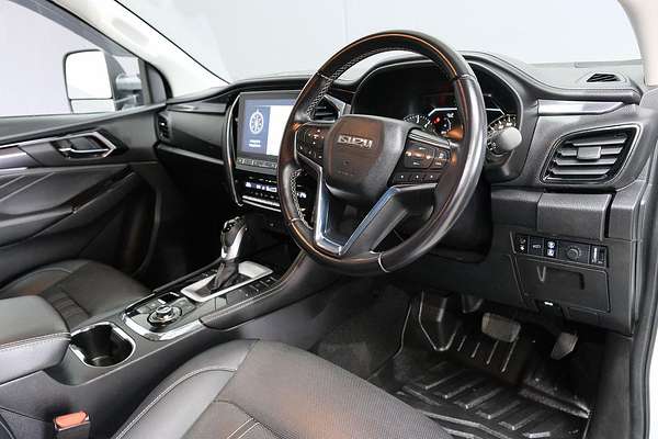 2023 Isuzu MU-X LS-T