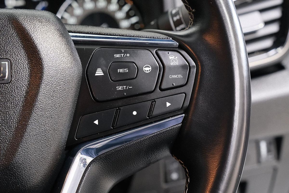 2023 Isuzu MU-X LS-T