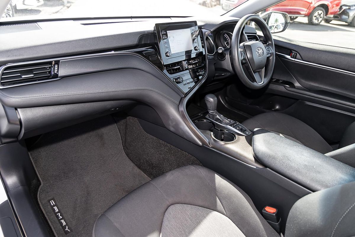 2024 Toyota Camry Ascent AXVH70R