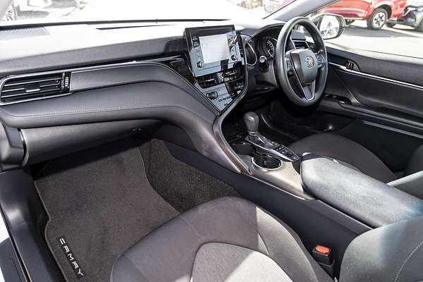 2024 Toyota Camry Ascent AXVH70R