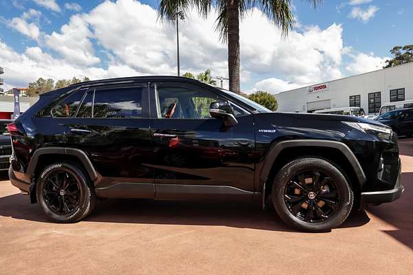 2024 Toyota RAV4 Cruiser AXAH54R
