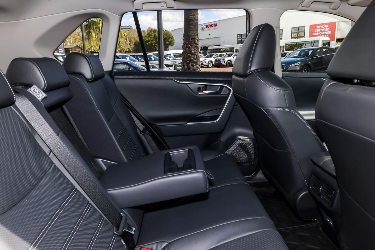 2024 Toyota RAV4 Cruiser AXAH54R