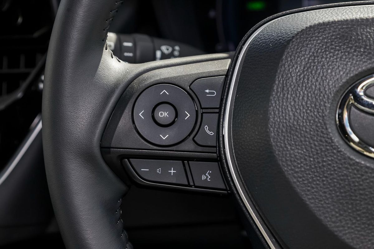 2024 Toyota Corolla SX Hybrid ZWE219R