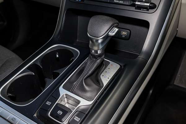 2021 Kia Carnival S KA4