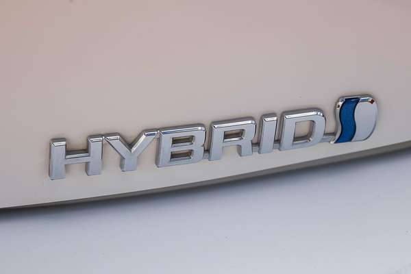 2024 Toyota Corolla SX Hybrid ZWE219R