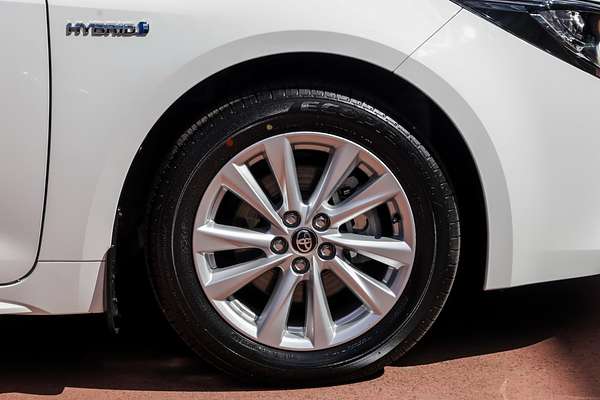 2024 Toyota Corolla SX Hybrid ZWE219R