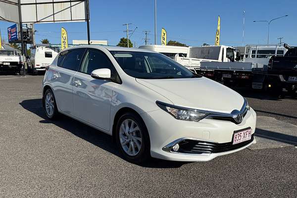 2017 Toyota Corolla Ascent Sport ZRE182R