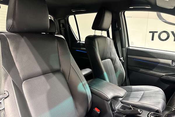 2020 Toyota Hilux Rugged X GUN126R 4X4