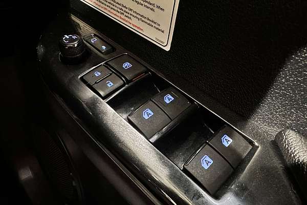 2020 Toyota Hilux Rugged X GUN126R 4X4