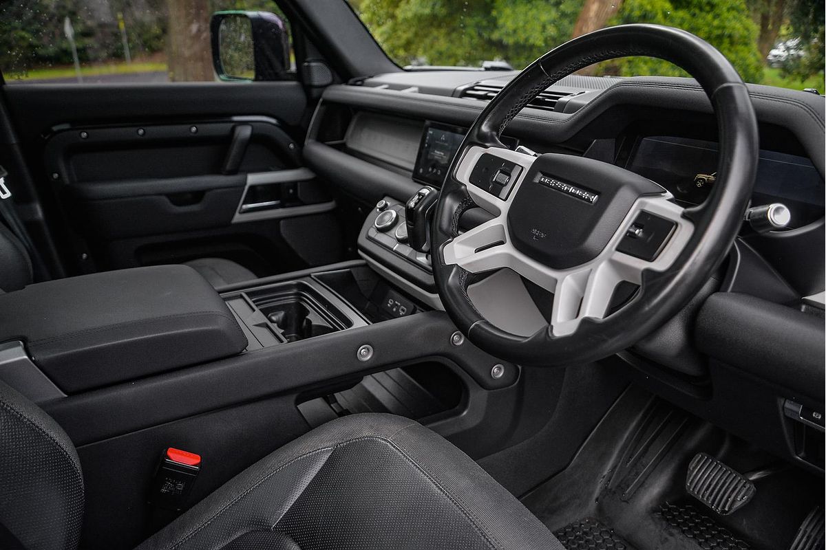 2020 Land Rover Defender 110 D240 SE L663