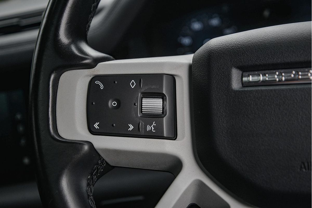 2020 Land Rover Defender 110 D240 SE L663