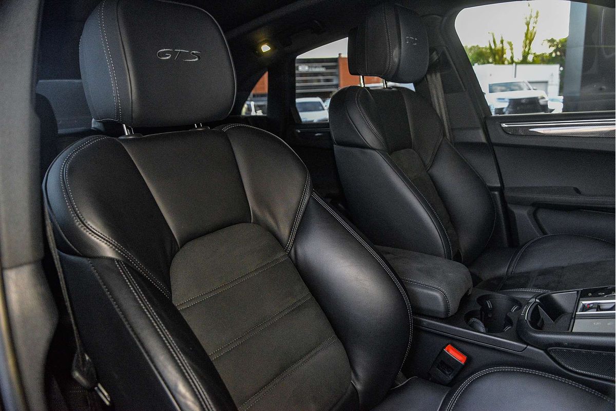 2023 Porsche Macan GTS 95B
