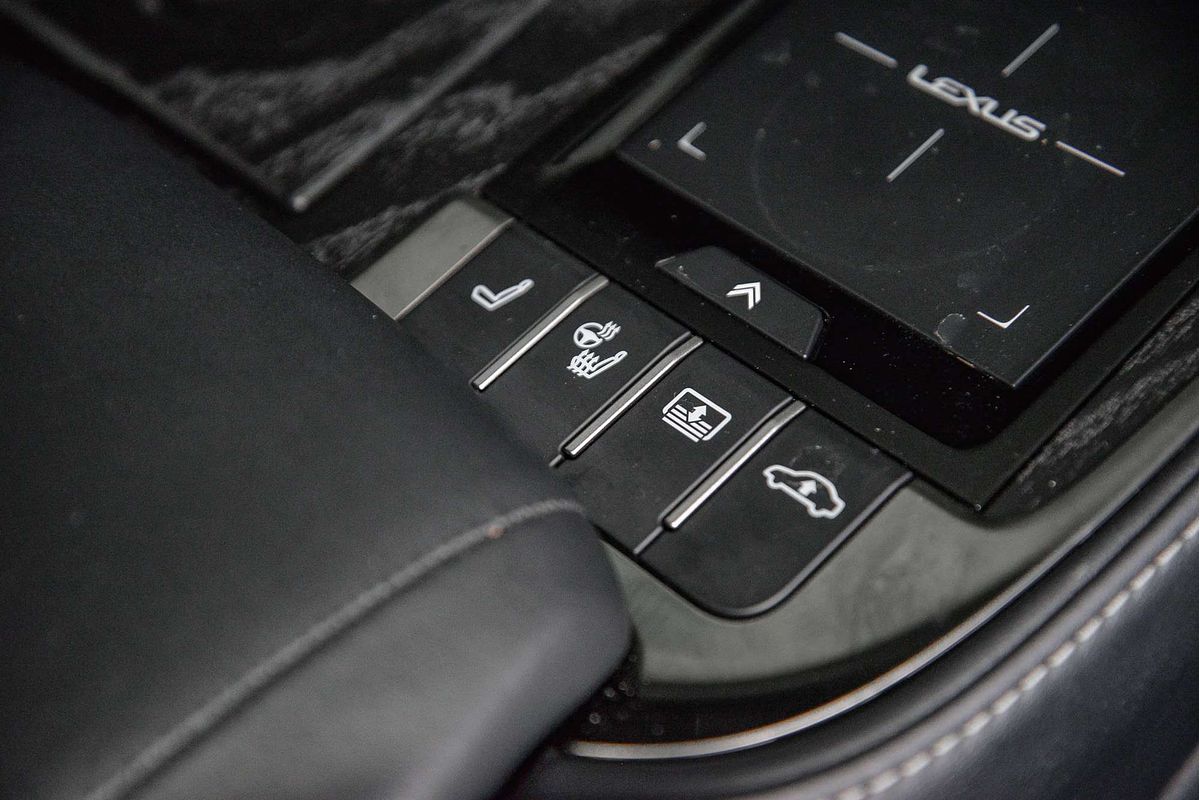2021 Lexus LS LS500 Sports Luxury VXFA50R