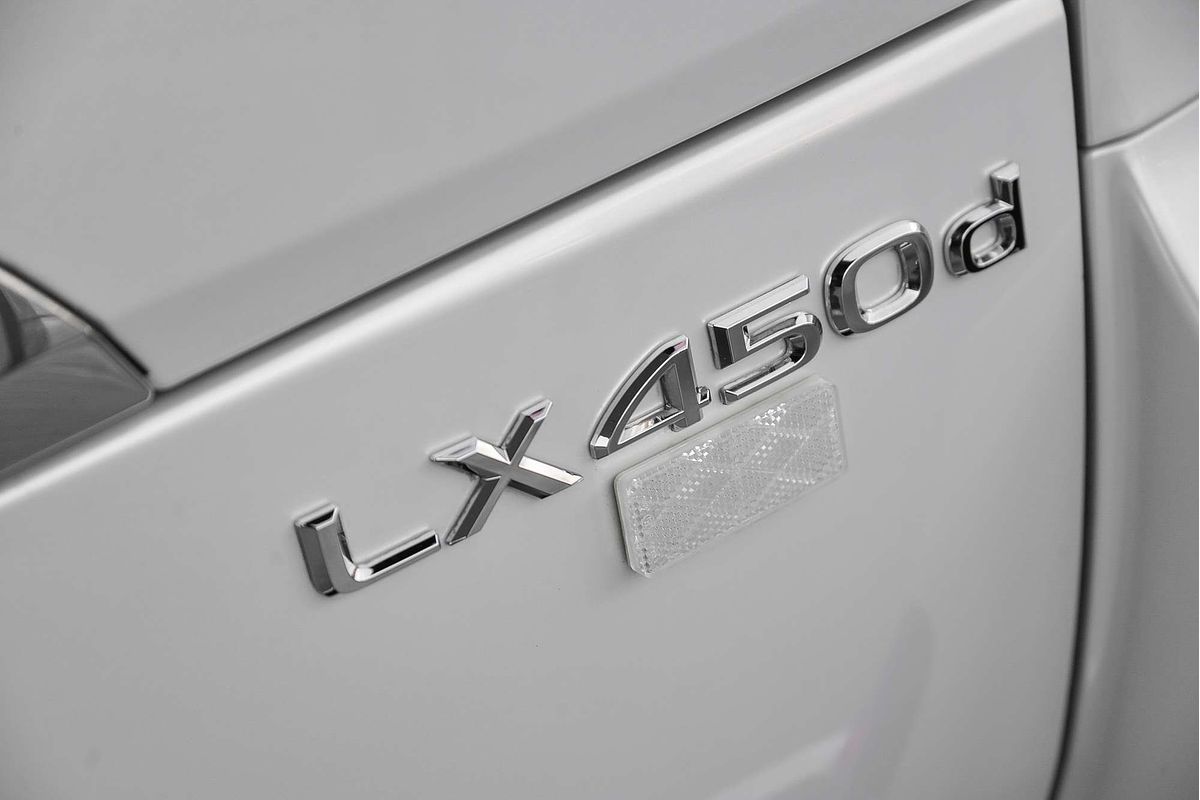2018 Lexus LX LX450d VDJ201R