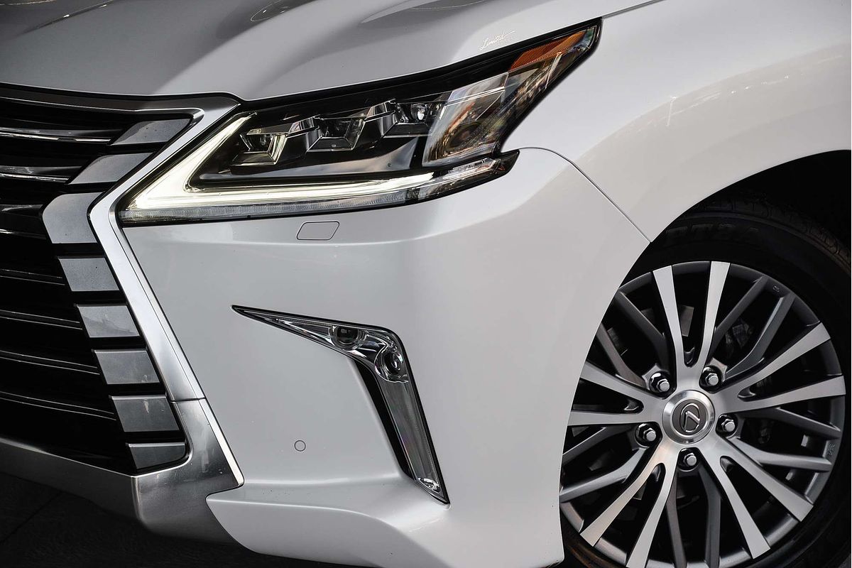2018 Lexus LX LX450d VDJ201R
