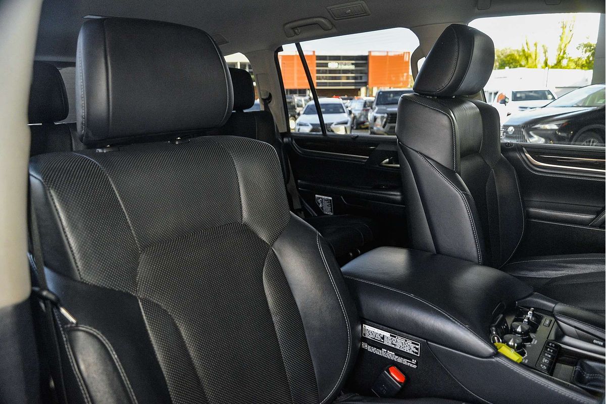 2018 Lexus LX LX450d VDJ201R