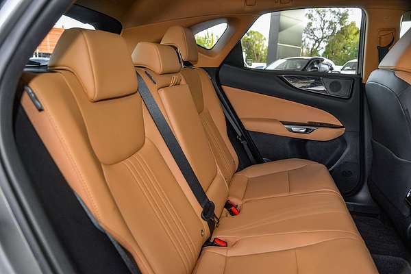 2024 Lexus NX NX350h Luxury AAZH25R